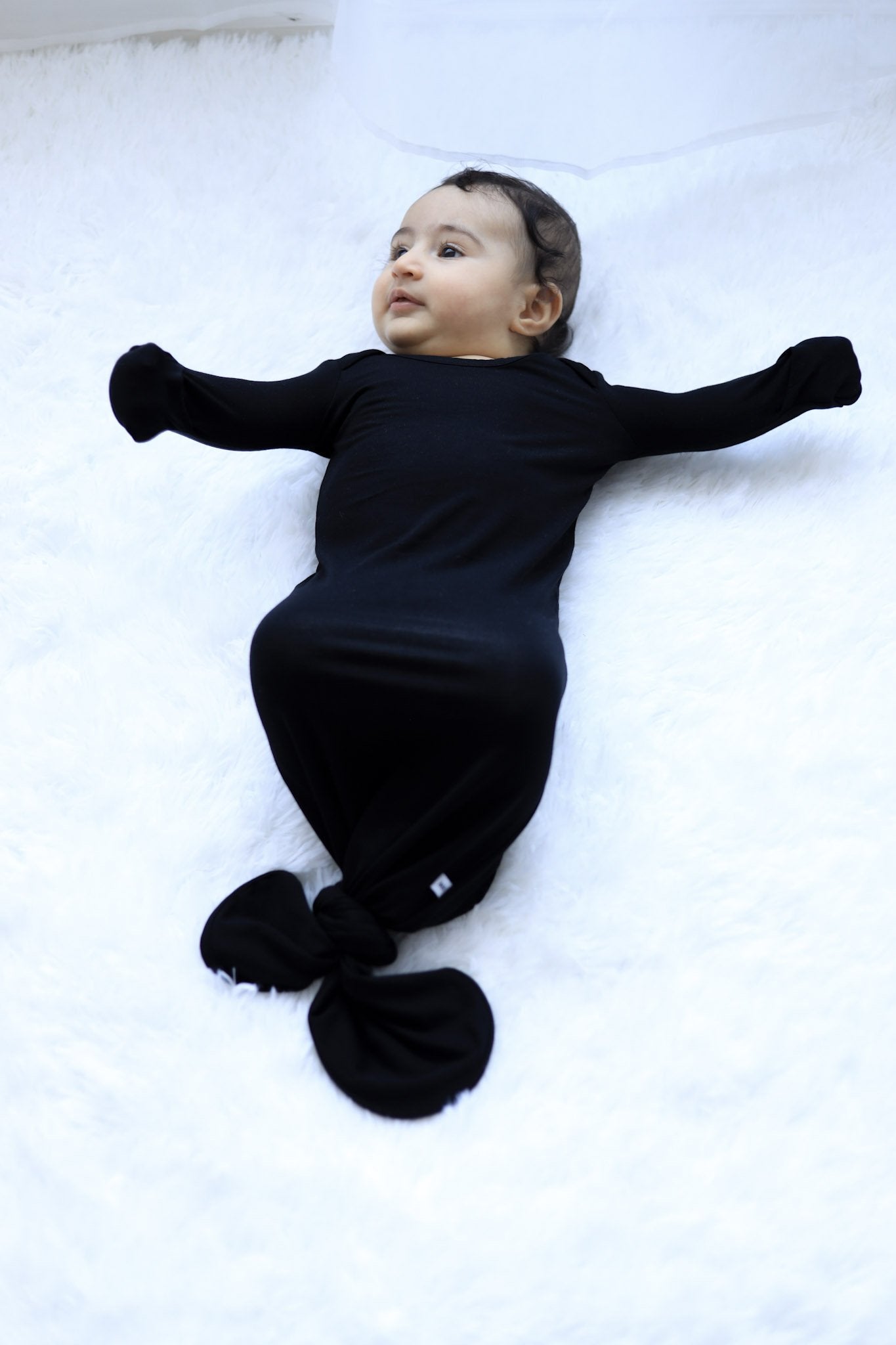 Fin Knotted Baby Gown Online - Jelly Comfort