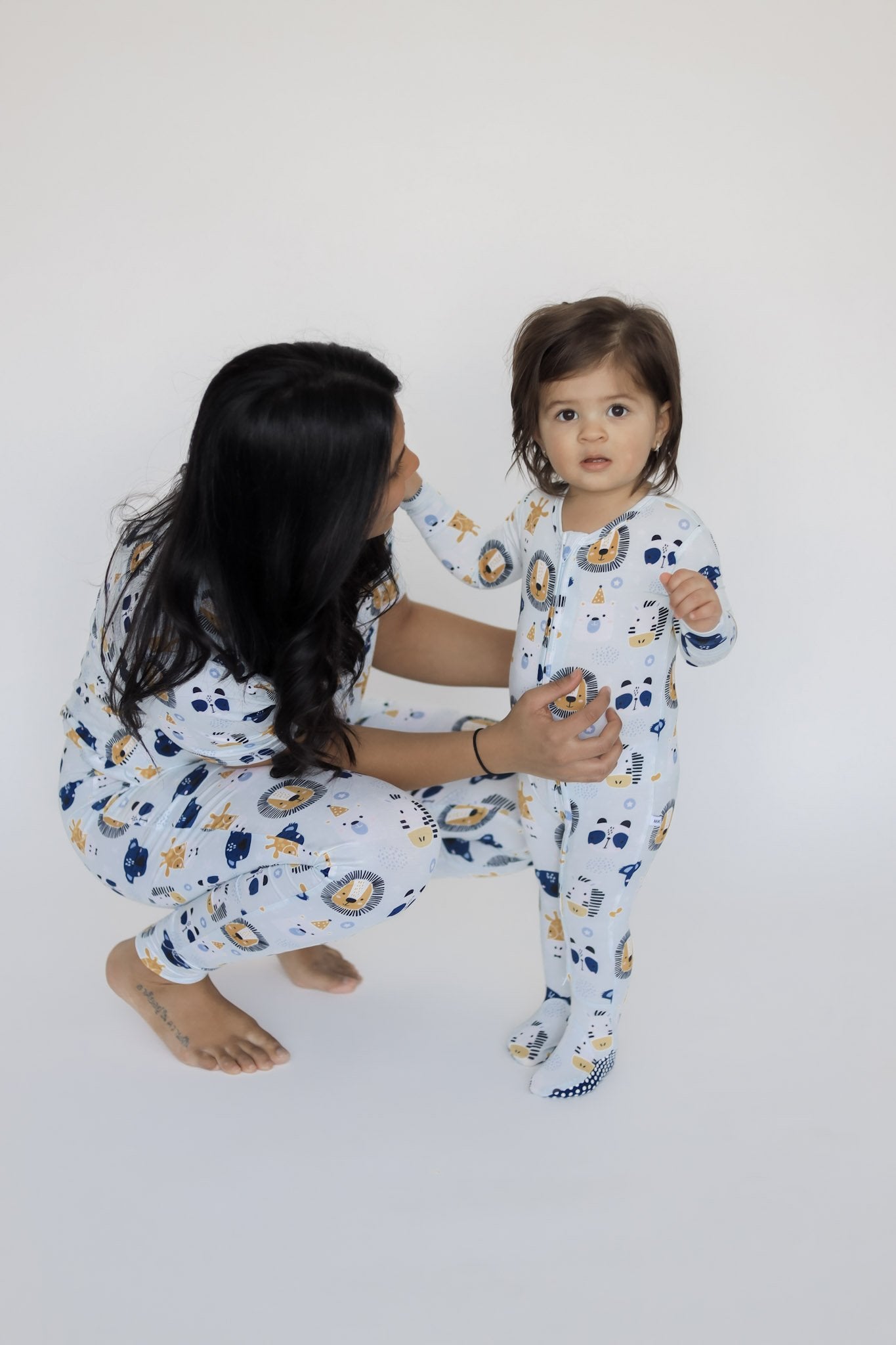 JUNGLE Women's Short Sleeve Loungewear